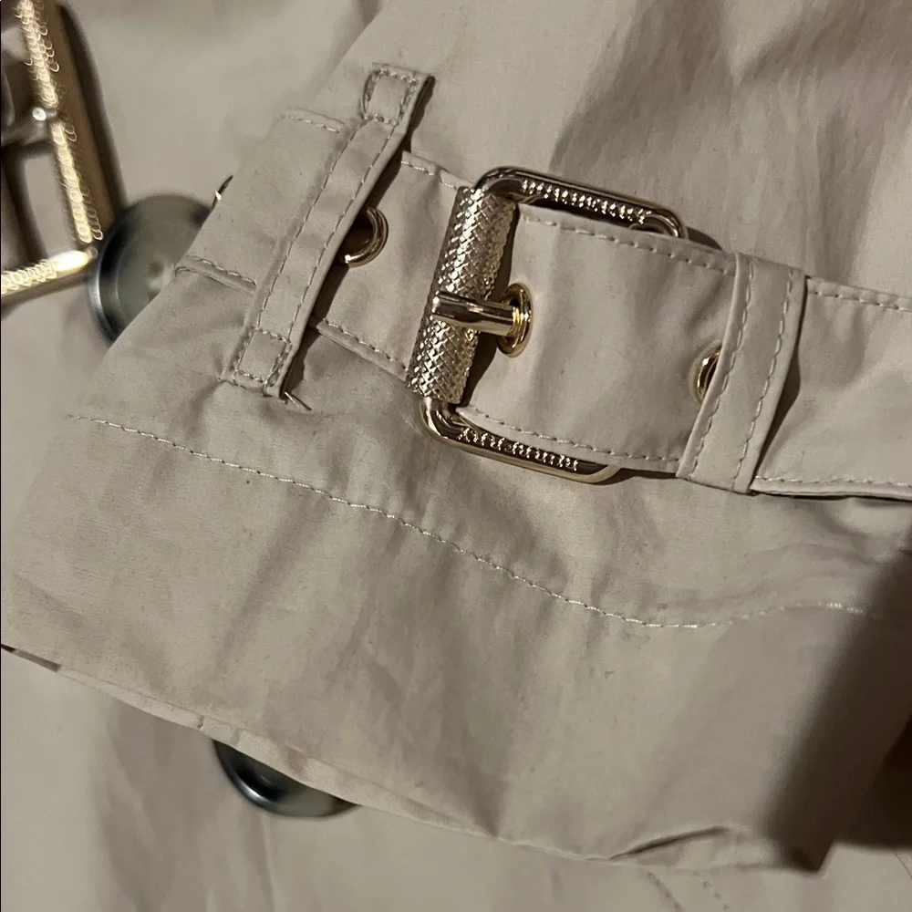 Burberry Brit Cream Double-Breasted Trench Coat with Belt - Picture 5 of 9